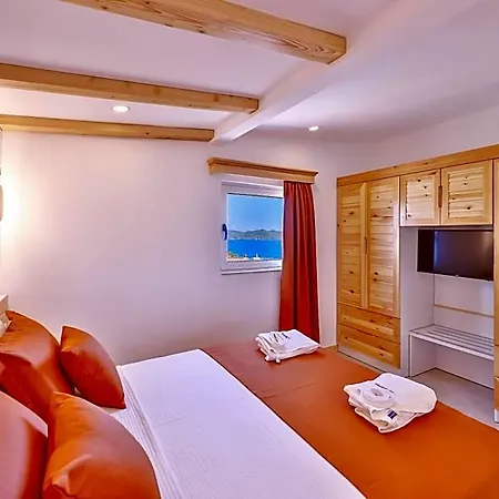 Hotel Aysima 3*