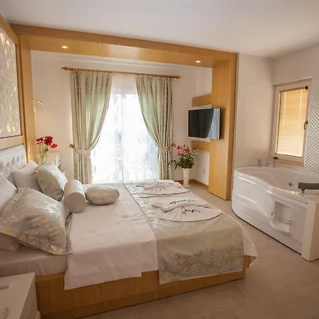 Aysima Hotel 3*