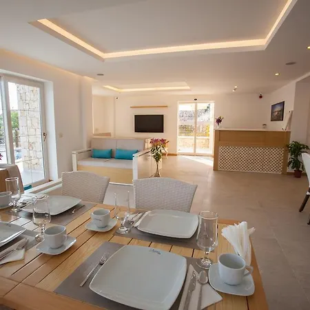 Hotel Aysima 3*