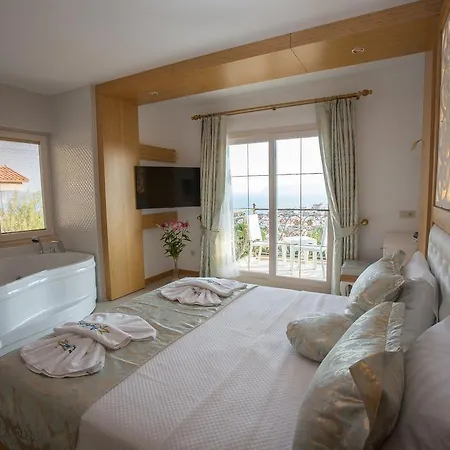 Aysima Hotel 3*