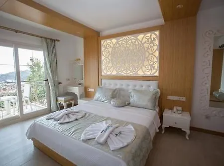 Aysima Hotell 3*